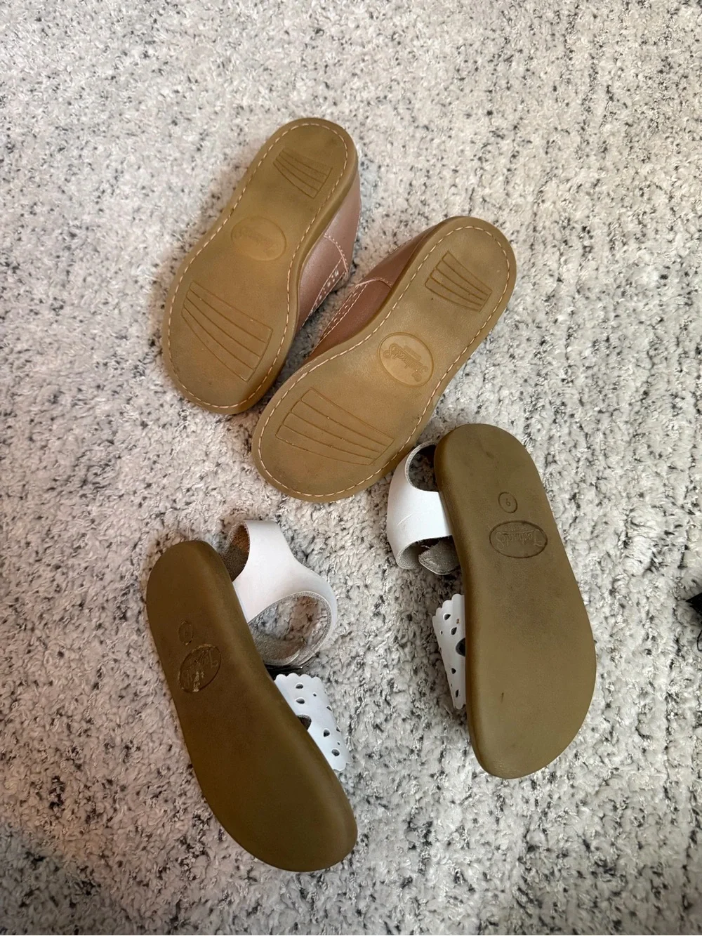 FootMates Rose Gold Mary Janes & White Scallop Buckle Sandals bundle lot size 9